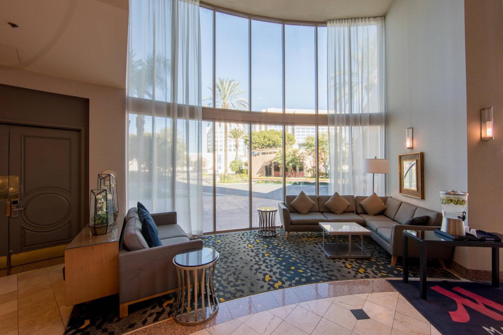 Anaheim Marriott Suites Гарден-Гров Екстер'єр фото